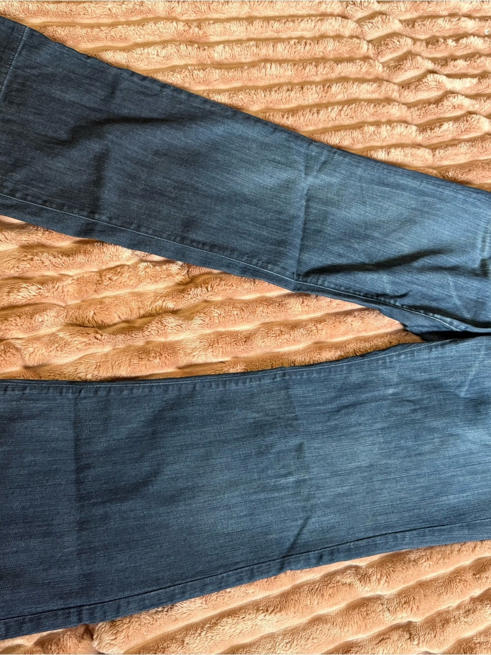 Lucky Brand Women's Flare Jeans in Dark Blue Wash